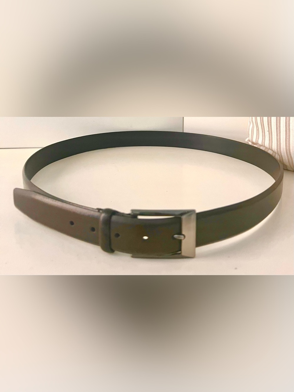 Men’s Wearhouse Full Grain Genuine Leather Belt 48/120 Dark Brown - Like New